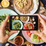 Peran food blogger dalam pelestarian resep lokal