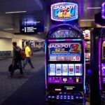 Slot bertema ekspedisi ke inti bumi